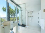 27.Villa Roca Suite 4 shower room